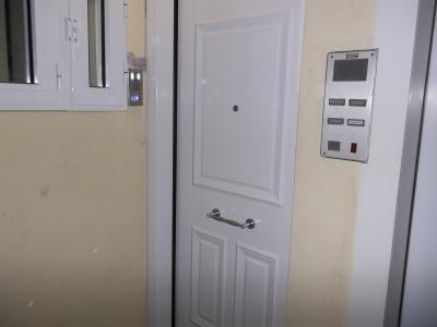 Πόρτα ασφαλείας κατασκευής μας με κρυφή κλειδαριά